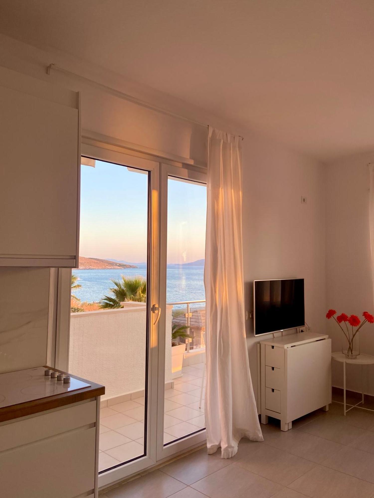 Loli Apartment Luxury White Residence Σαράντα Εξωτερικό φωτογραφία
